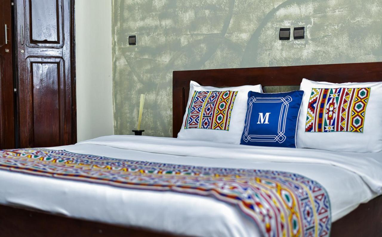 Hotel M'Rode Lomé Eksteriør billede